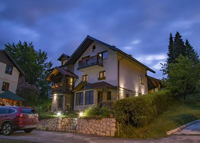 约西波维奇公寓 公寓